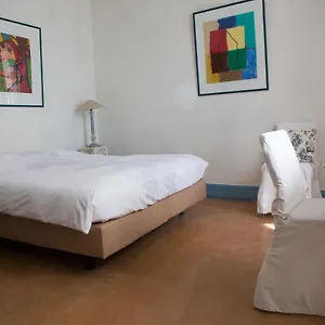 Aurenjo Bed & Breakfast